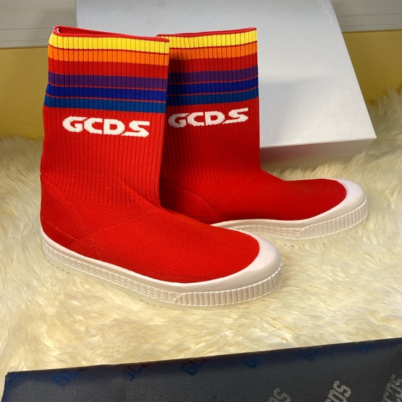 GCDS Shoes - New authentic GCDS sock boots